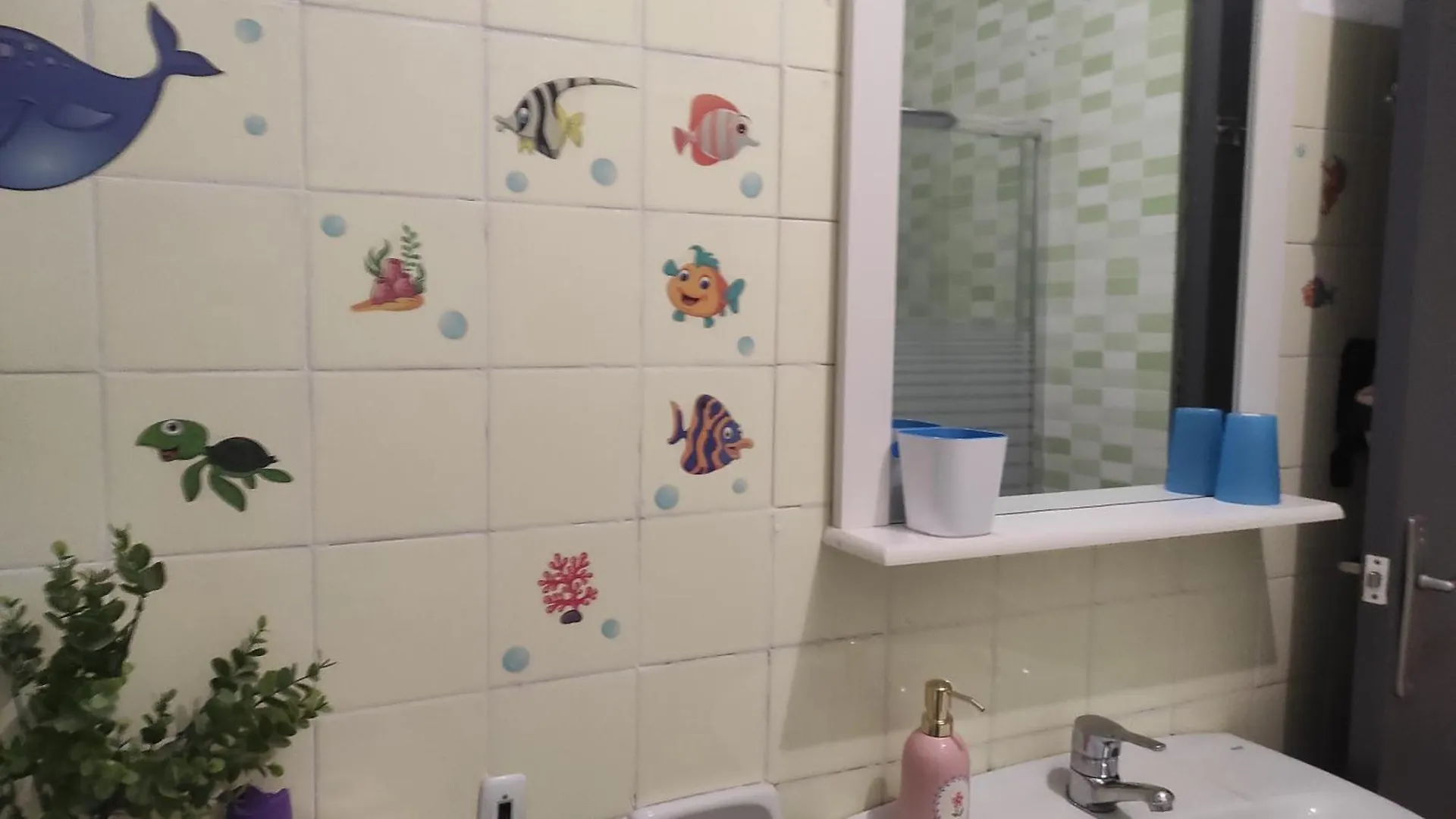 Centrico Piso Con Aparcamiento Gratuito Apartman Granada