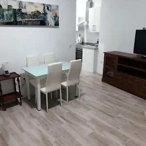 Acogedora En Centro De Appartement