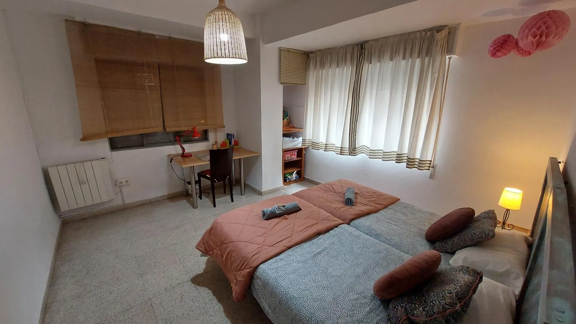 Centrico Piso Con Aparcamiento Gratuito Apartment Granada Spain